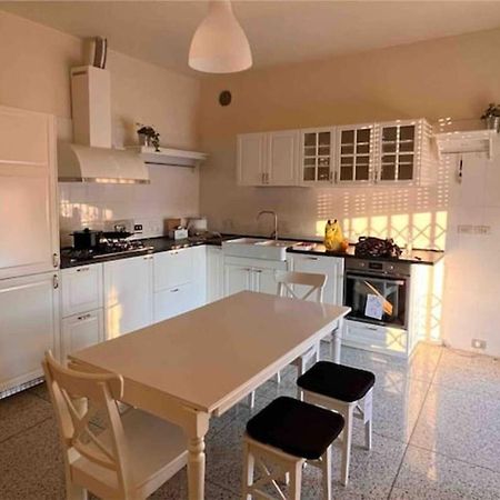 Camere In Appartamento Condiviso Vista San Luca โบโลญญา ภายนอก รูปภาพ