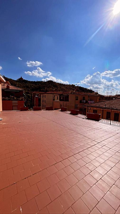 Camere In Appartamento Condiviso Vista San Luca โบโลญญา ภายนอก รูปภาพ