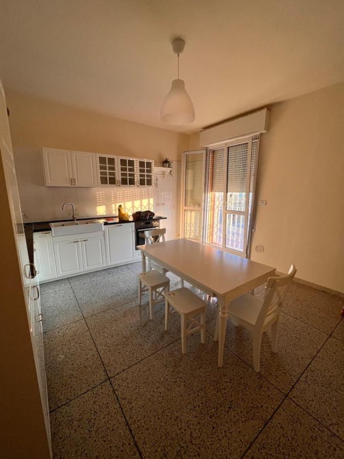 Camere In Appartamento Condiviso Vista San Luca โบโลญญา ภายนอก รูปภาพ