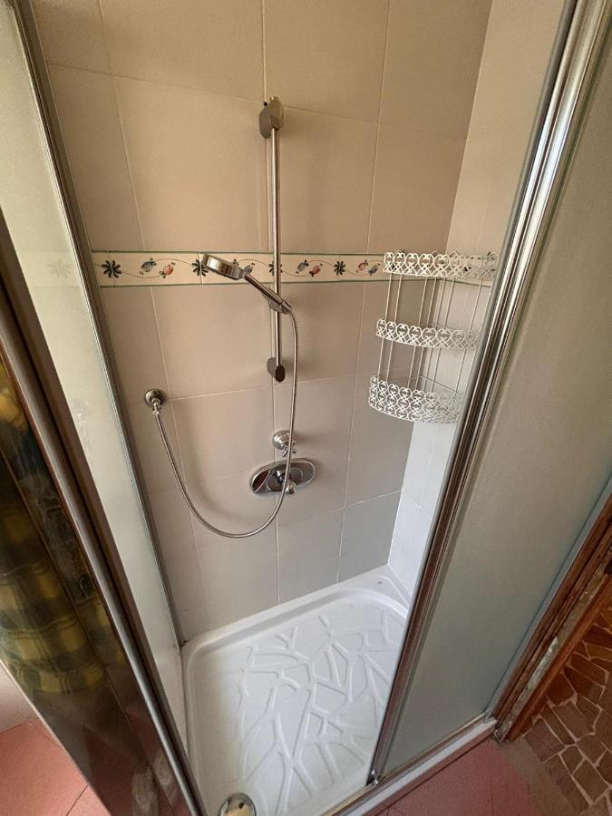 Camere In Appartamento Condiviso Vista San Luca โบโลญญา ภายนอก รูปภาพ