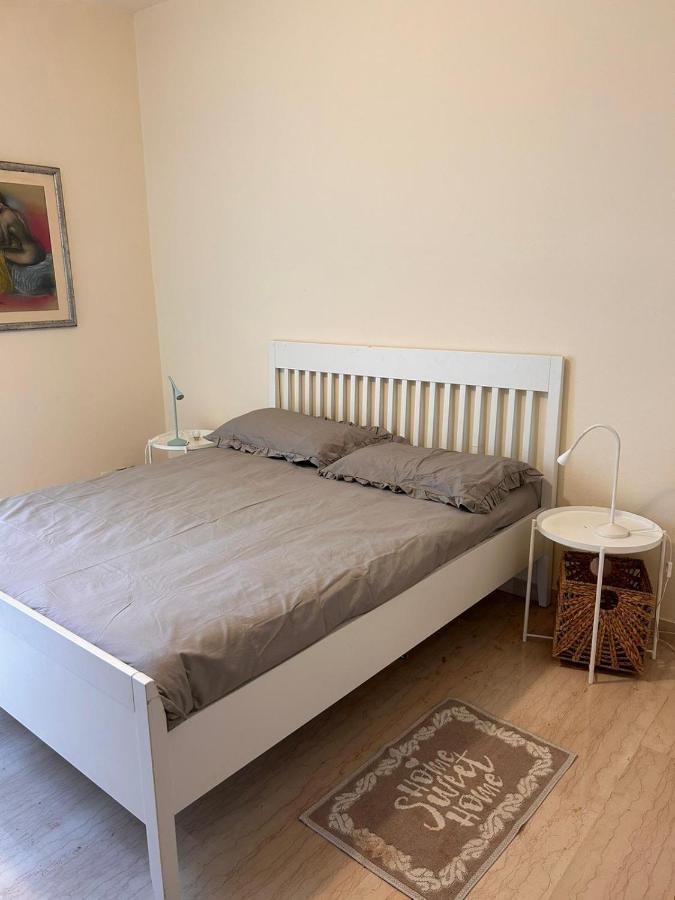 Camere In Appartamento Condiviso Vista San Luca โบโลญญา ภายนอก รูปภาพ